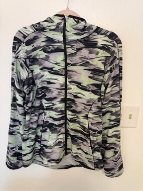 Lululemon Mist Over Windbreaker in the color/pattern Paint Glide Multi